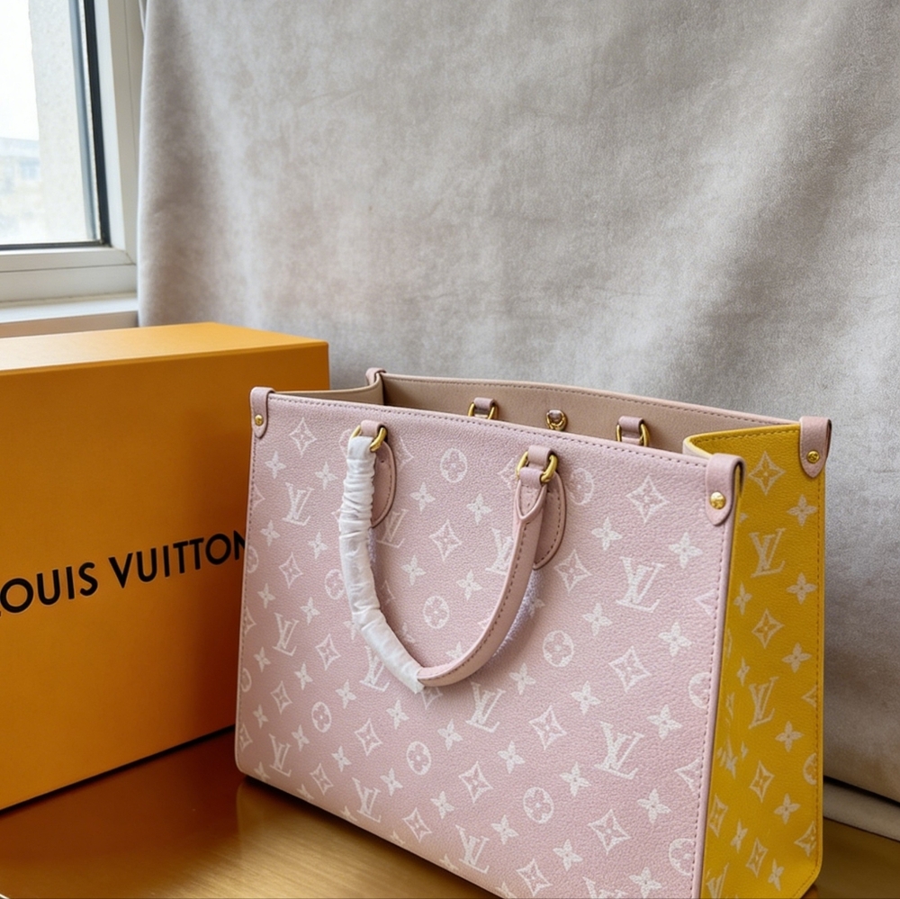 Louis Vuitton OnTheGo MM Bag
